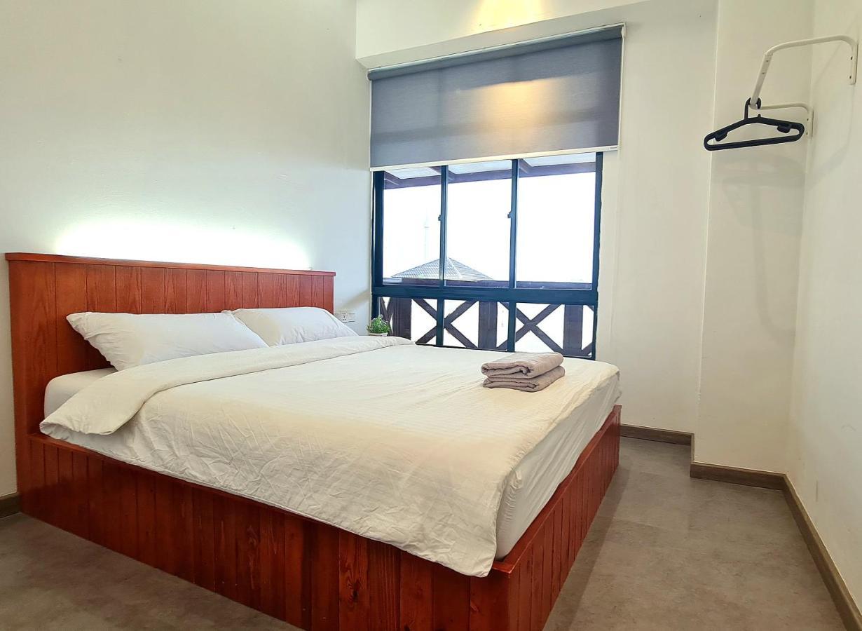 Mahkota Pool View Apartment Near A'Famosa & Jonker Malacca エクステリア 写真